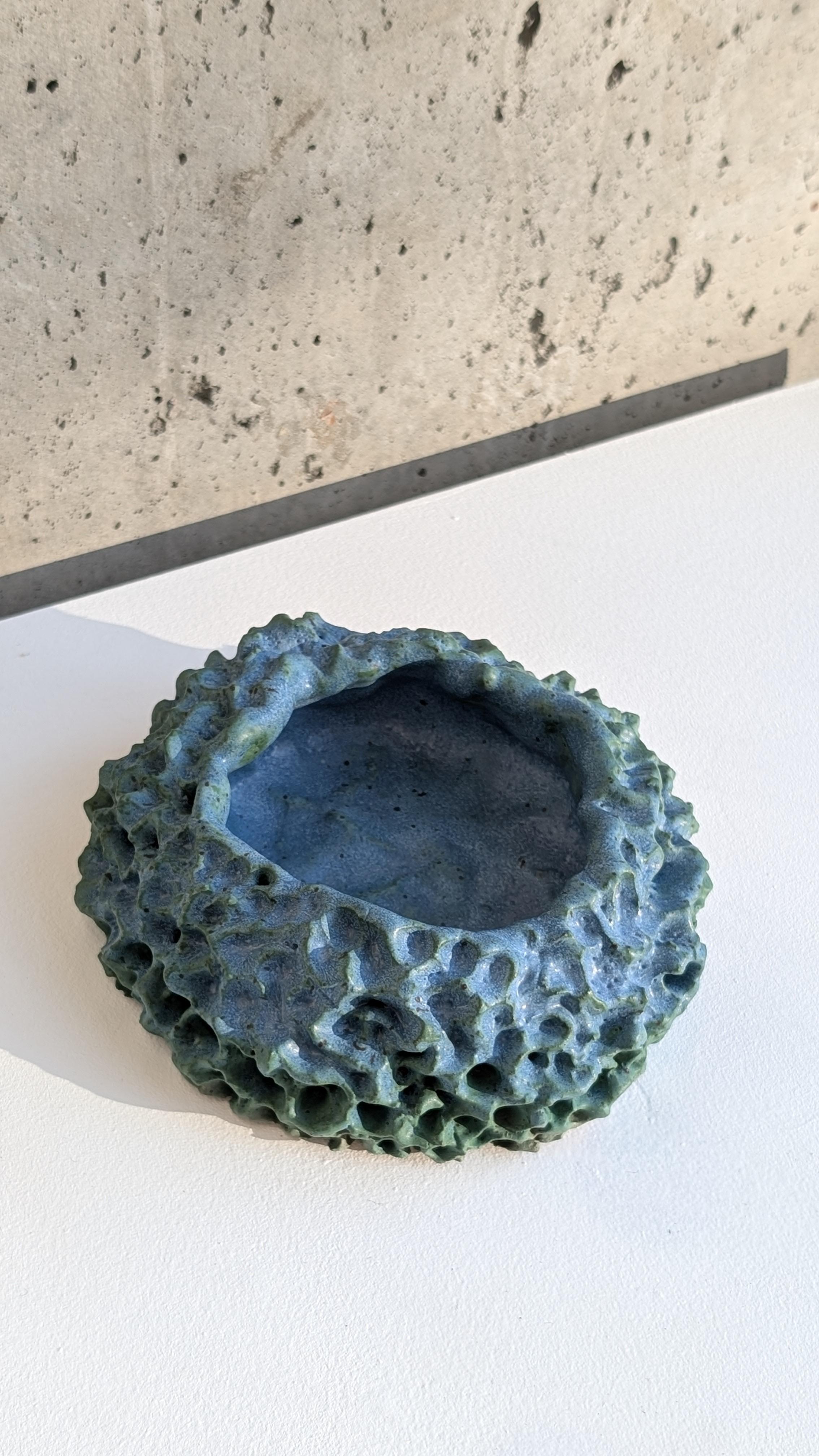 PNW Vessel 193 - Contemporary Sculpture by Tyler James Goin