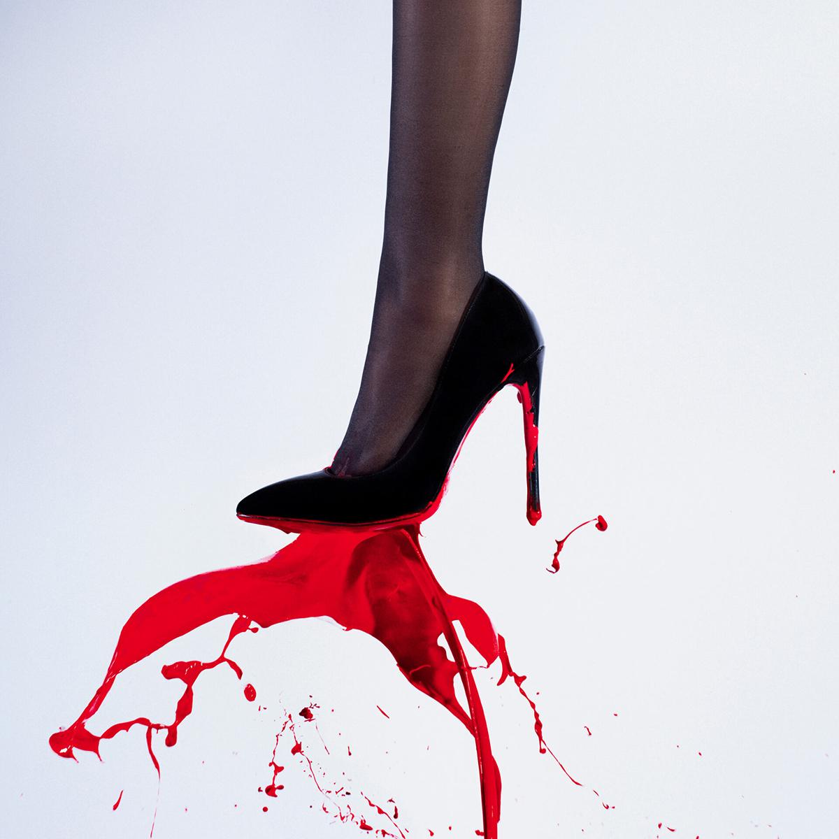Stampa cromogenica “Paint High Heel”, arte contemporanea, edizione limitata a 3 esemplari