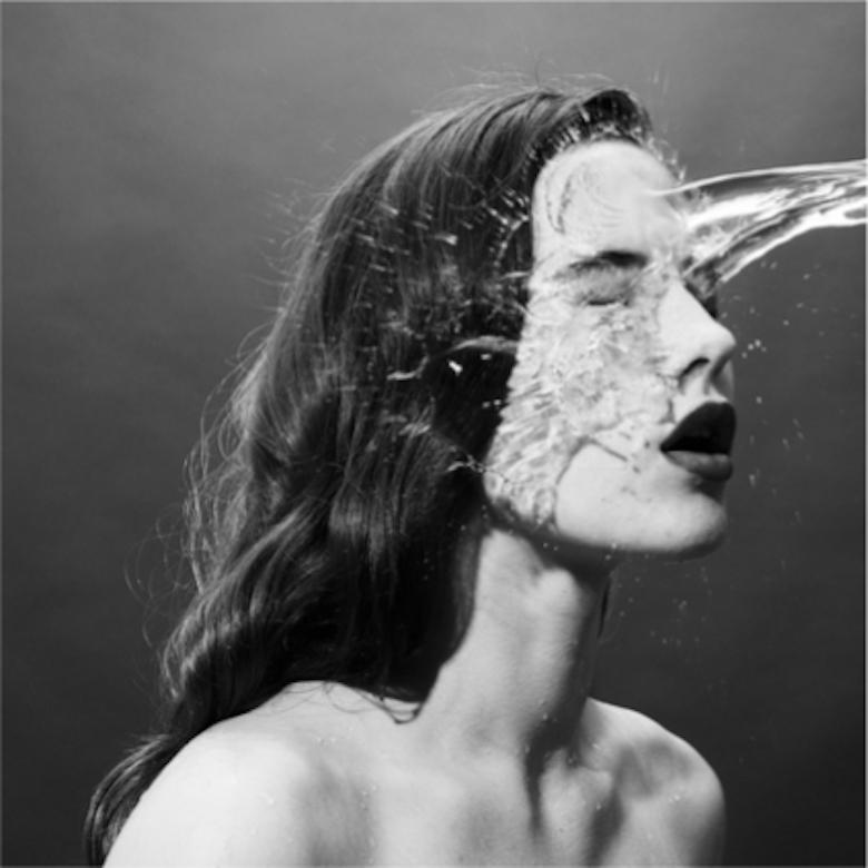 Tyler Shields Portrait Photograph - Splash (18" x 18")