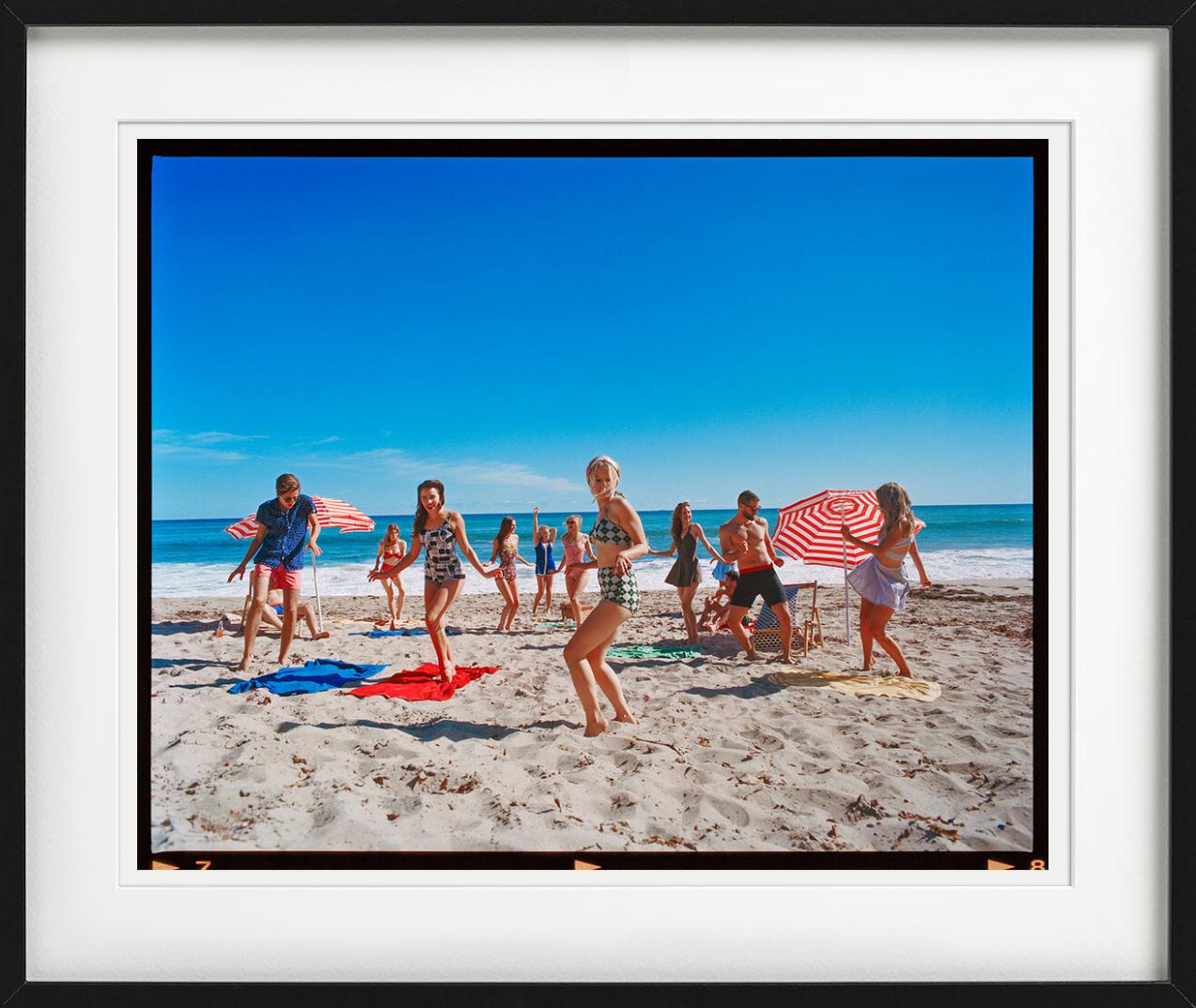 Summer of 55, photographie d'art, 2015 - Bleu Figurative Photograph par Tyler Shields