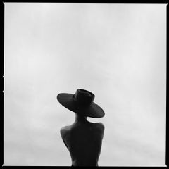 Tyler Shields - Silueta de espalda, Fotografía 2024, Impresión posterior