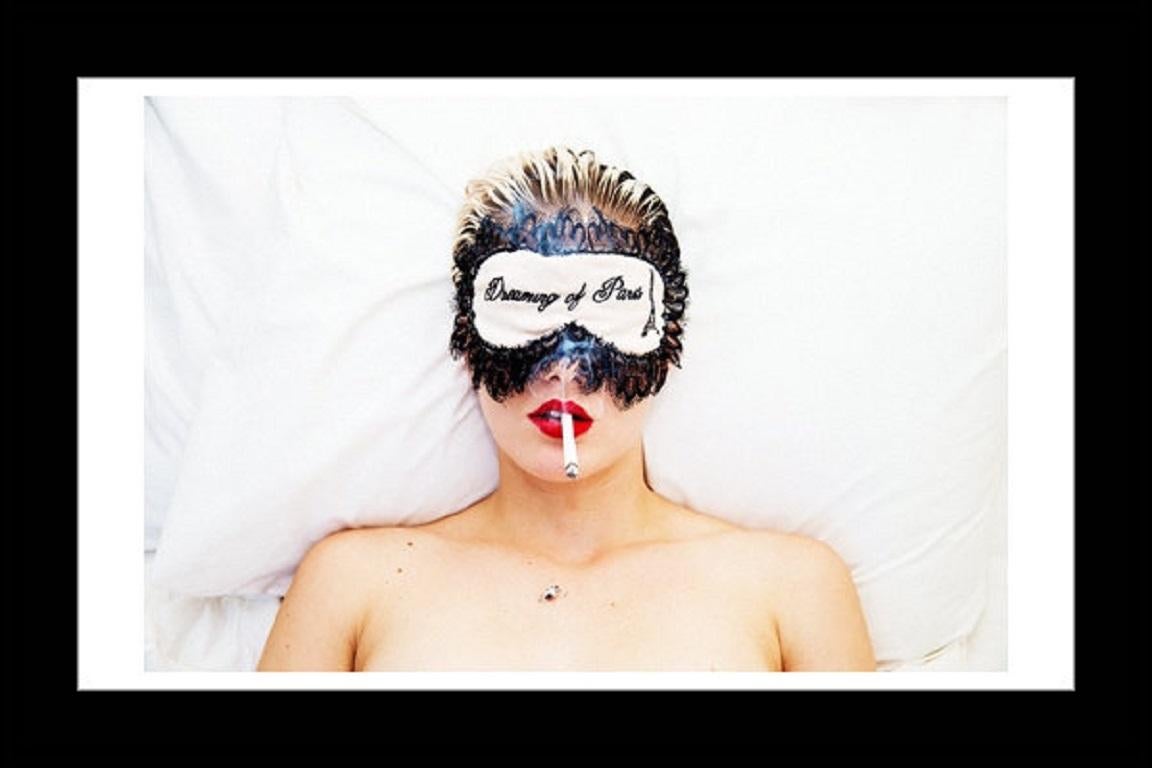 Tyler Shields - Dreaming Of Paris, Fotografie 2016, Druck nach im Angebot 1