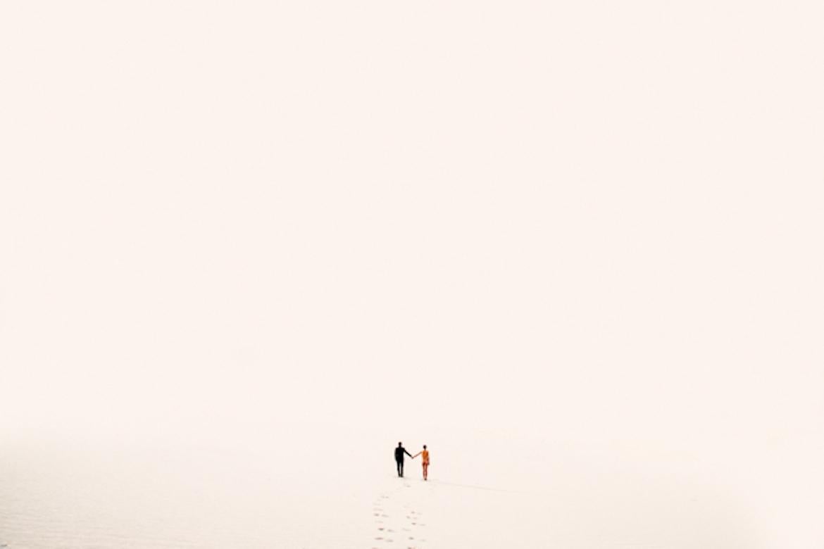 Tyler Shields - El fin del mundo, Fotografía 2018, Impreso después de