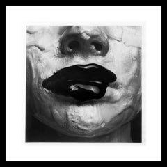 Tyler Shields - Lips Monochrome, Photographie 2020, Printed After