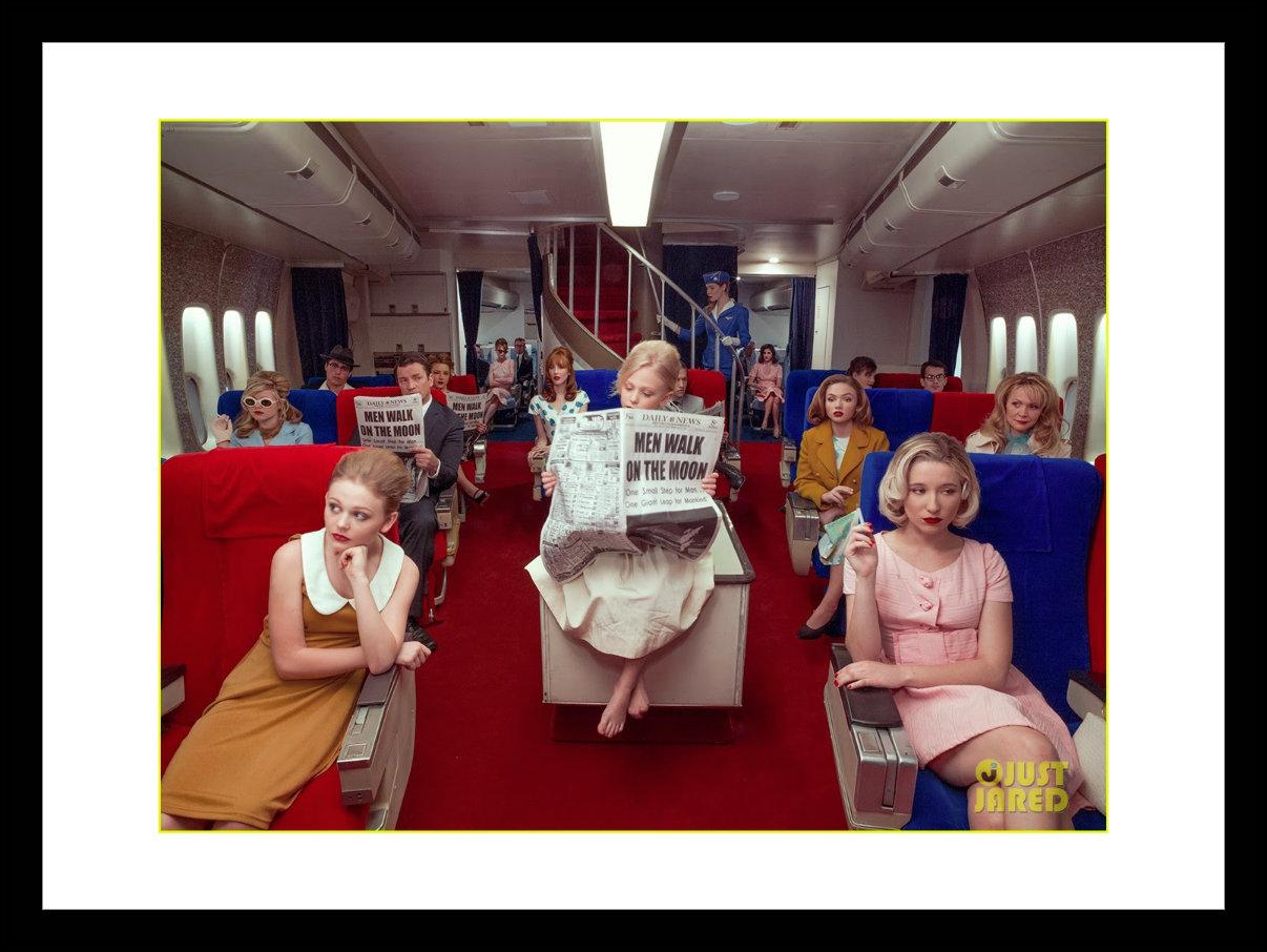 Tyler Shields - Aterrizaje en la Luna del Vuelo 62 de Pan Am, Fotografía 2015, Impresión posterior 1