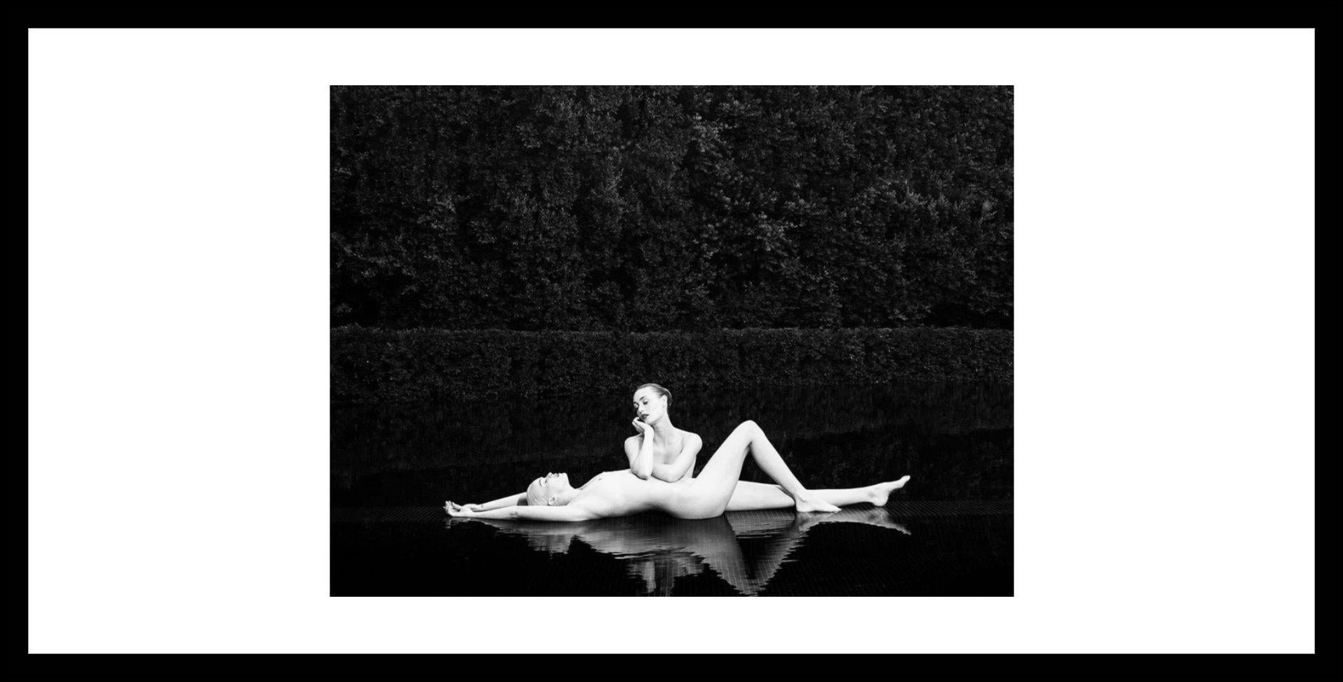 Tyler Shields - The Goddess of Olympia, Fotografie 2020, gedruckt nach im Angebot 1