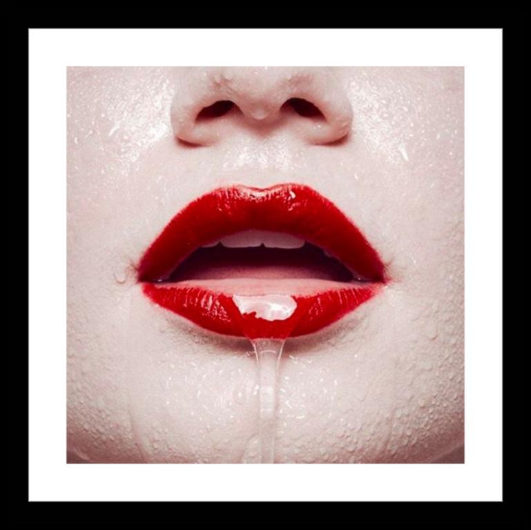 Tyler Shields - The Mouth, Photographie 2017 en vente 1
