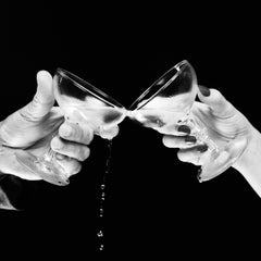 Tyler Shields - Toast, Fotografia 2025, Stampa Dopo