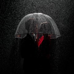 Tyler Shields - Under the Rain, photographie 2018, imprimée d'après