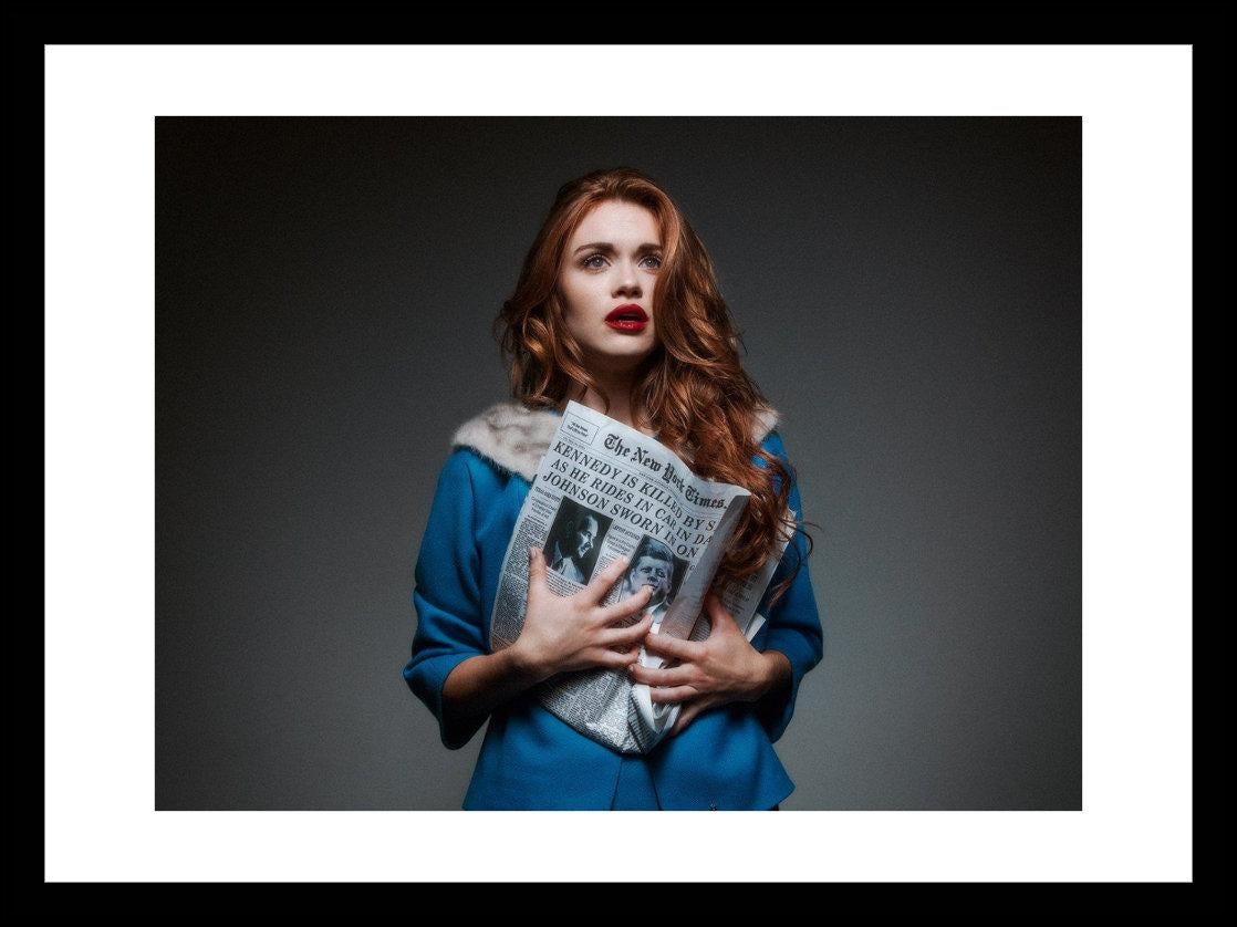 Tyler Shields - Woman Shock At The Death Of The President, 2015, Printed After For Sale 1