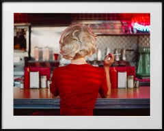 Une femme dans le restaurant