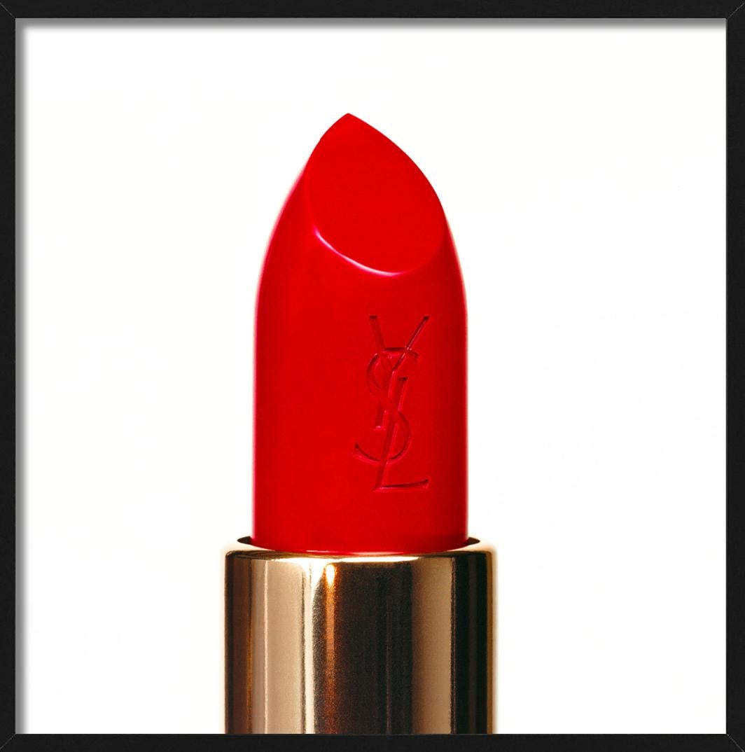 YSL Lippenstift, Farbfotografie, Kunstfotografie, 2024 (Zeitgenössisch), Photograph, von Tyler Shields