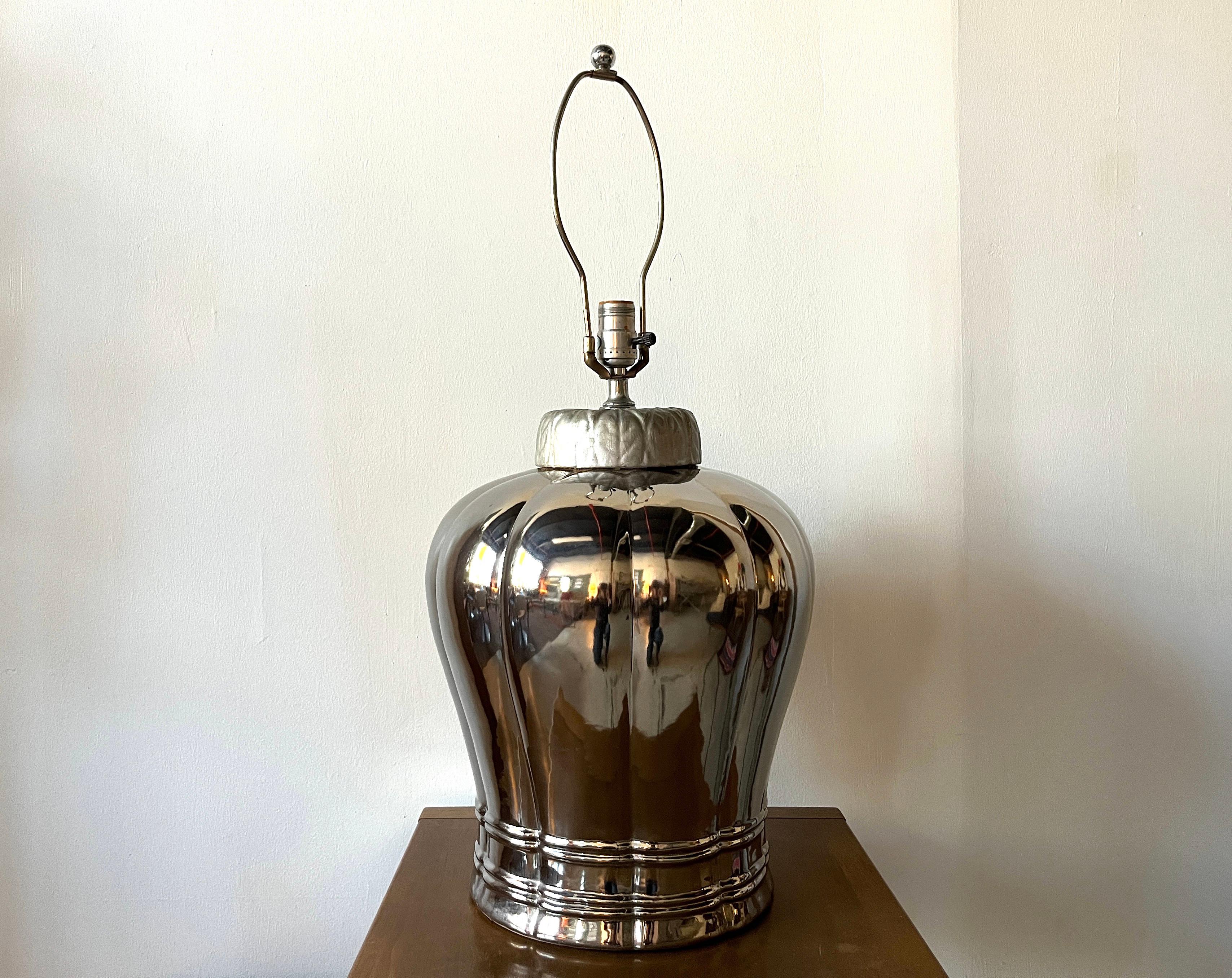 Tyndale Midcentury American Silver Mercury Glass Bulbous Ginger Jar Table Lamp In Fair Condition In Chicago, IL