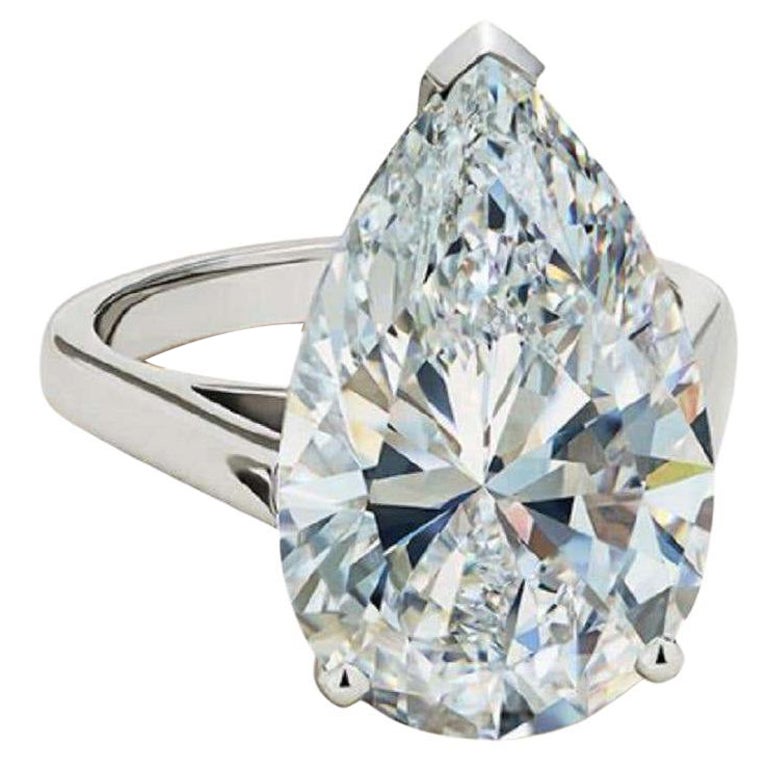 GIA-zertifizierter Solitiar-Platinring mit 6 Karat im Birnenschliff, Typ 2A