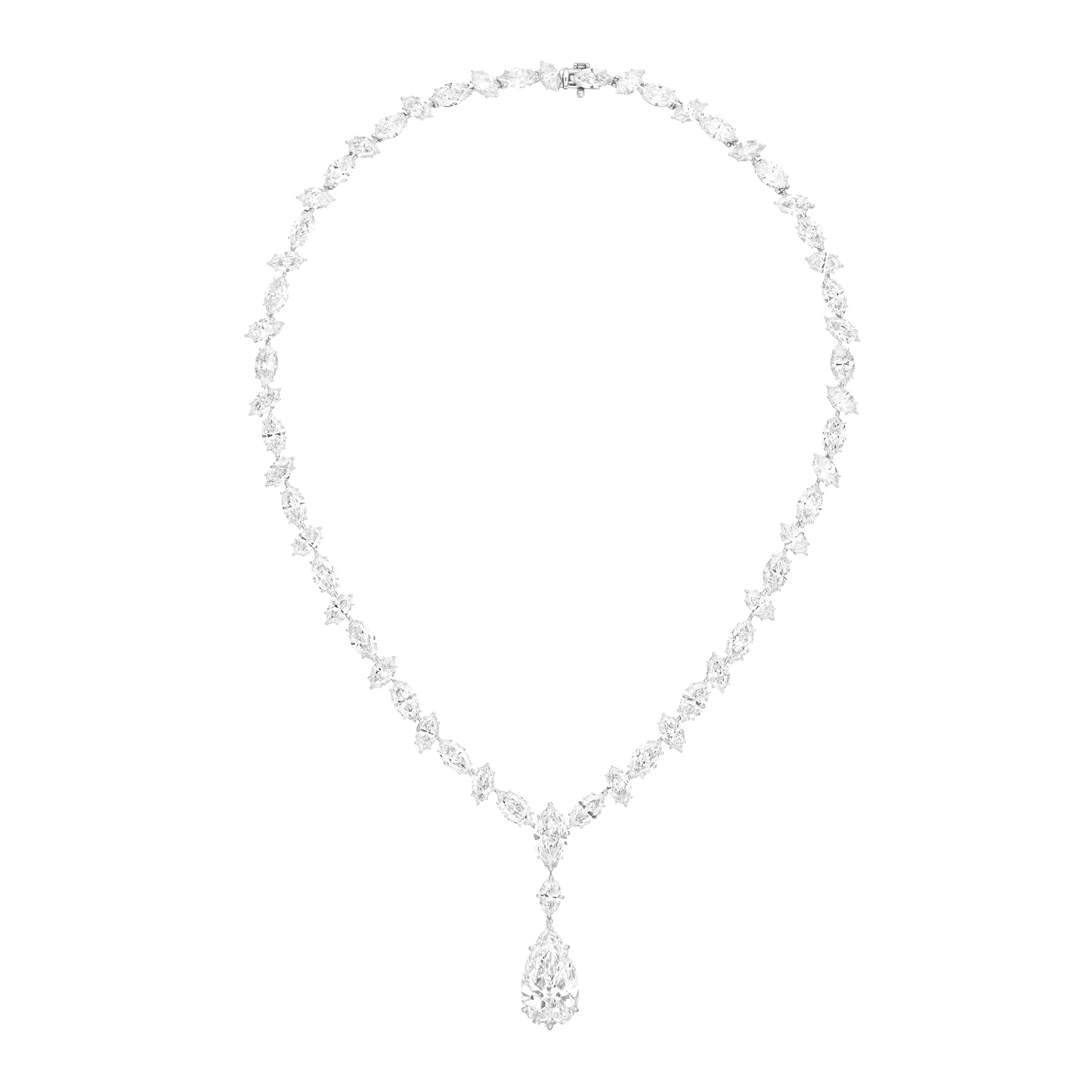 IMPORTANT DIAMOND PENDENT NECKLACE
Pear-brilliant cut diamond of 10 carats, marquise-cut diamonds, platinum

pendant detachable 3.4 cm; necklace 41.0 cm
