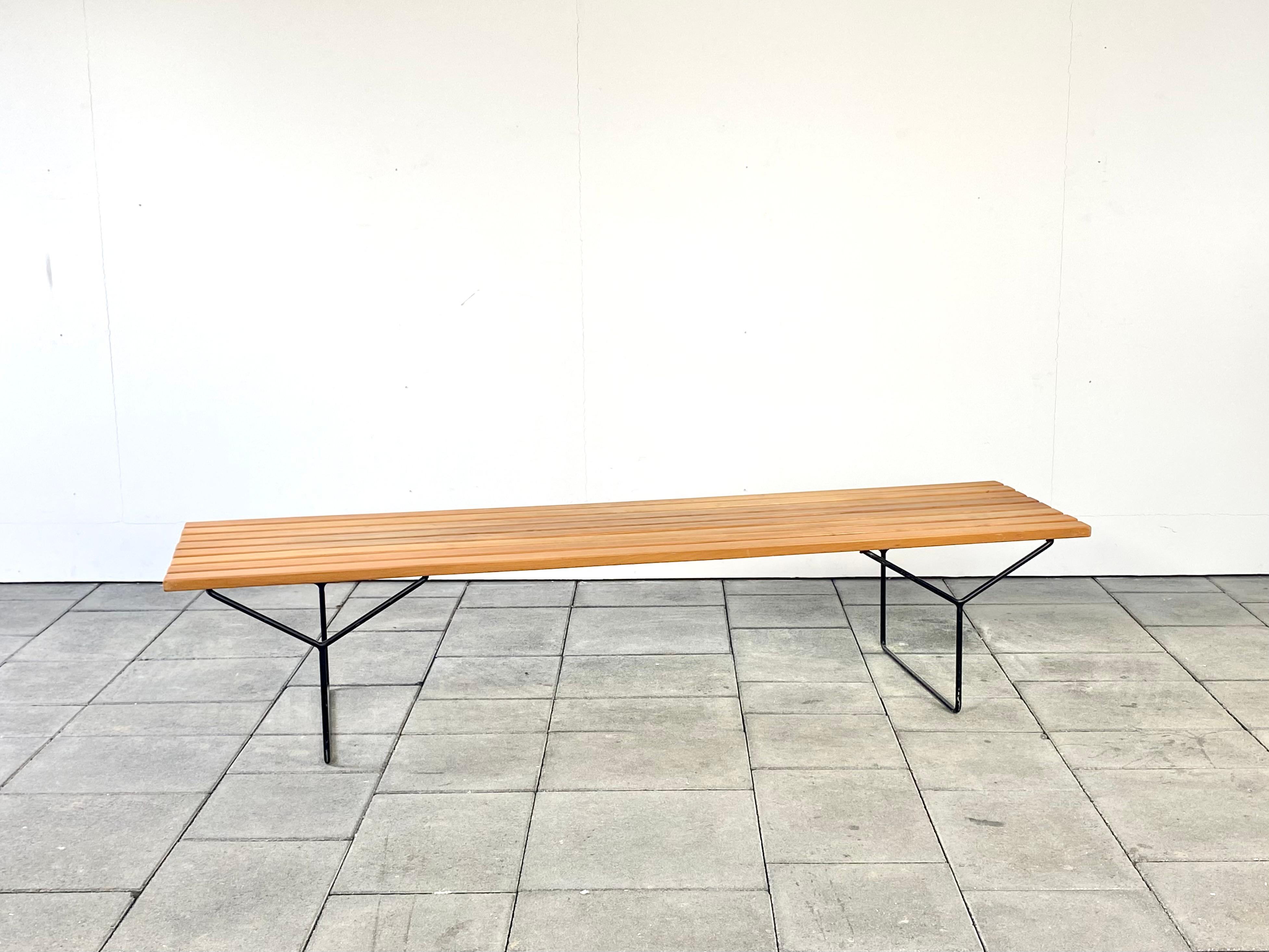Mid-Century Modern Type 400 slat bench designed by Harry Bertoia for Knoll International 1952
