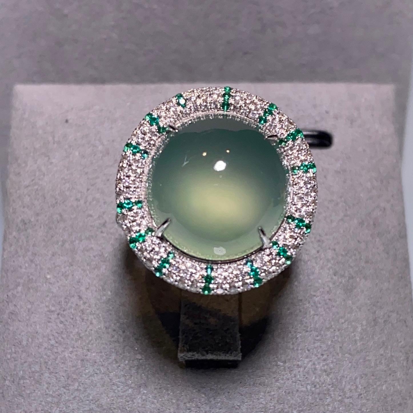 Type A Natural Green Jadeite Jade, Emerald and Diamond Ring in 18k White Gold In New Condition In Melbourne, AU