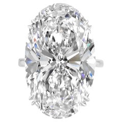 TYPE IIA GIA zertifiziert 14 Karat. Ovaler Solitär-Ring mit Diamant