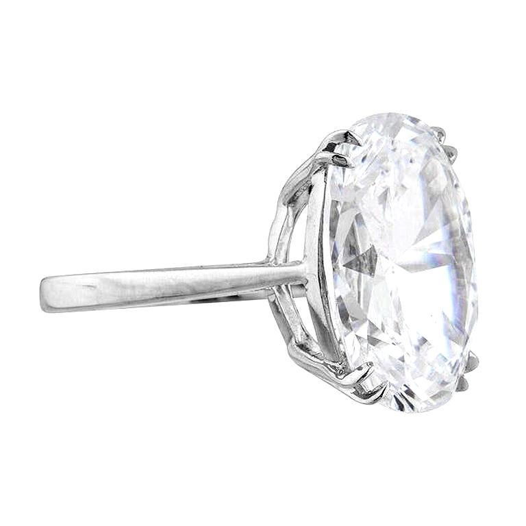 Oval Cut GIA Certified 6.09 Carat Oval Diamond Cut Ring D Color VS1 Clarity For Sale