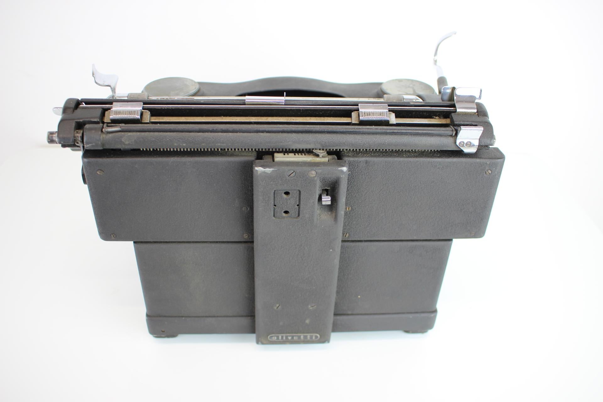Schreibtischschreibtisch Olivetti „M44“, Ostdeutschland, 1947 im Angebot 2