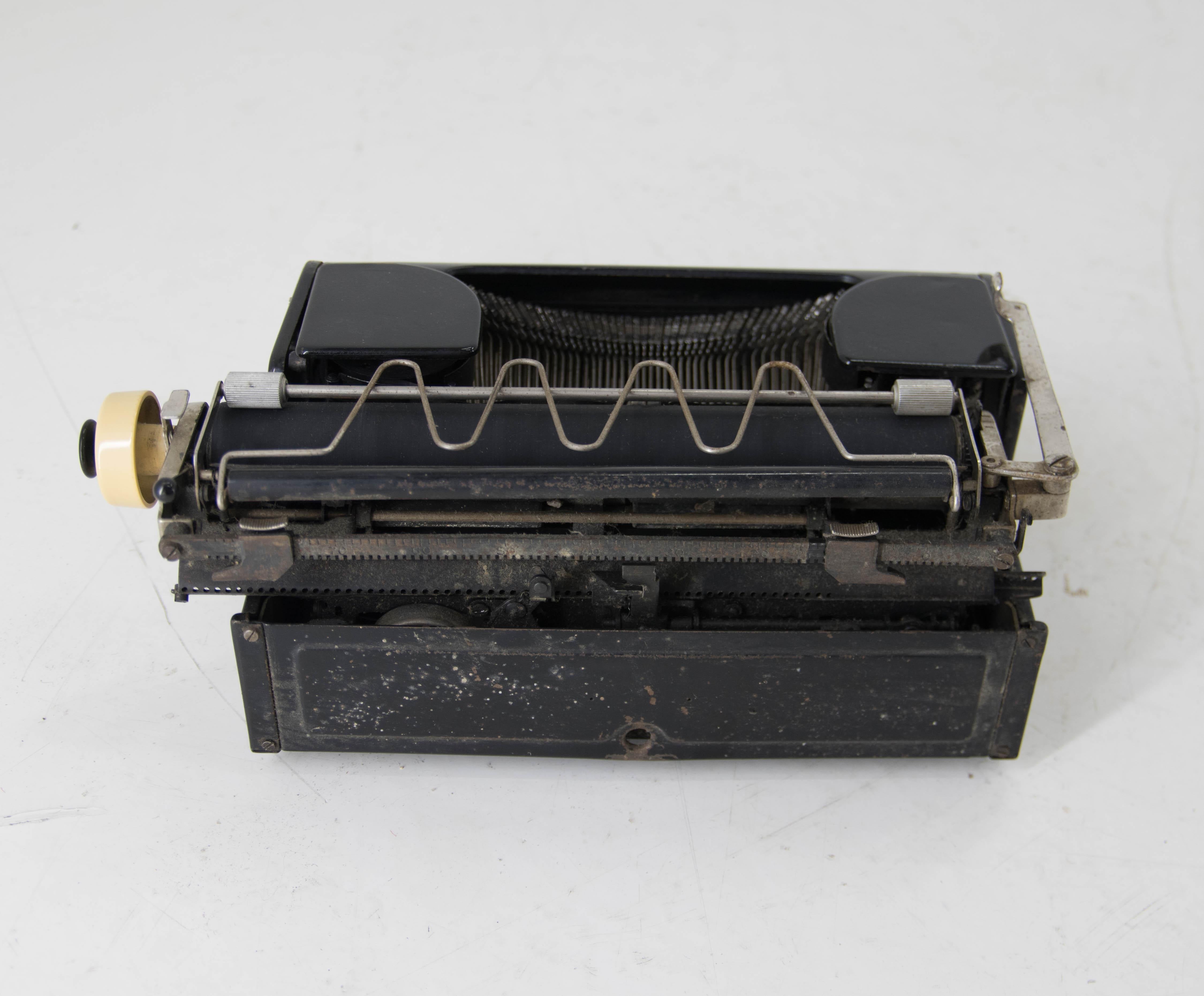 Schreibmaschine Olympia Progress, Deutschland, 1930er Jahre (Industriell) im Angebot