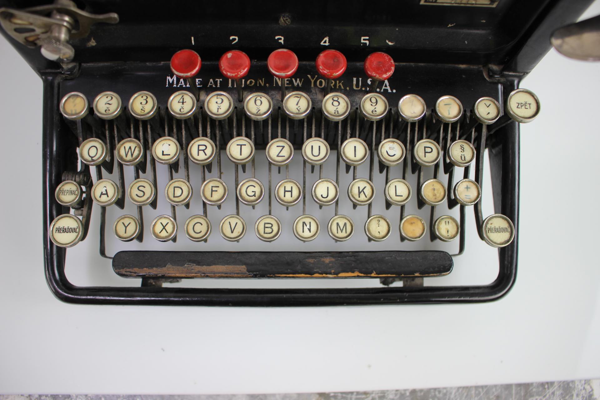 Typewriter/Remington Standart 12 USA, 1930s In Good Condition For Sale In Praha, CZ