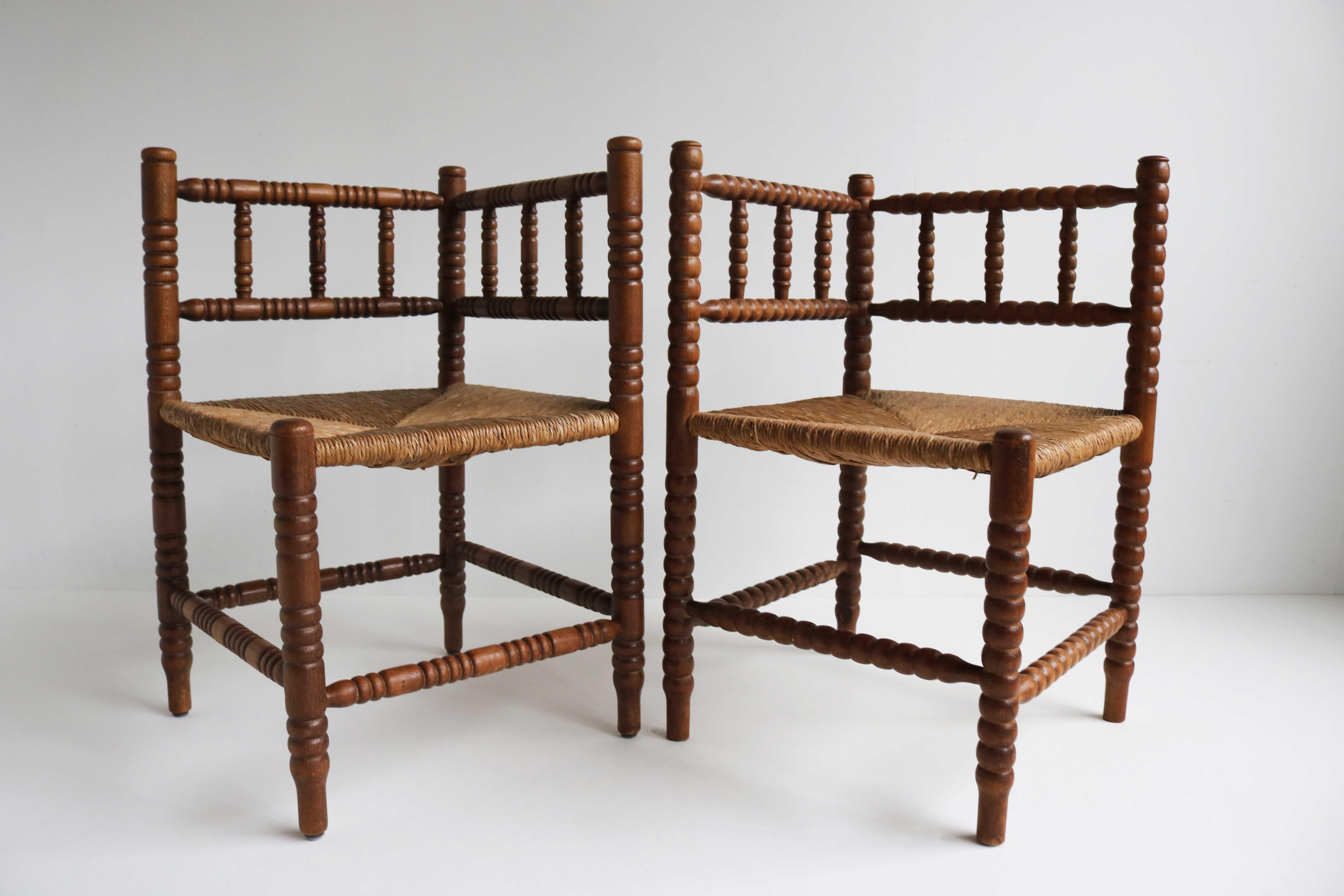 Arts and Crafts Typical Dutch Pair Antique Rush-Seat Corner Bobbin Side Knitting Chairs, 1900