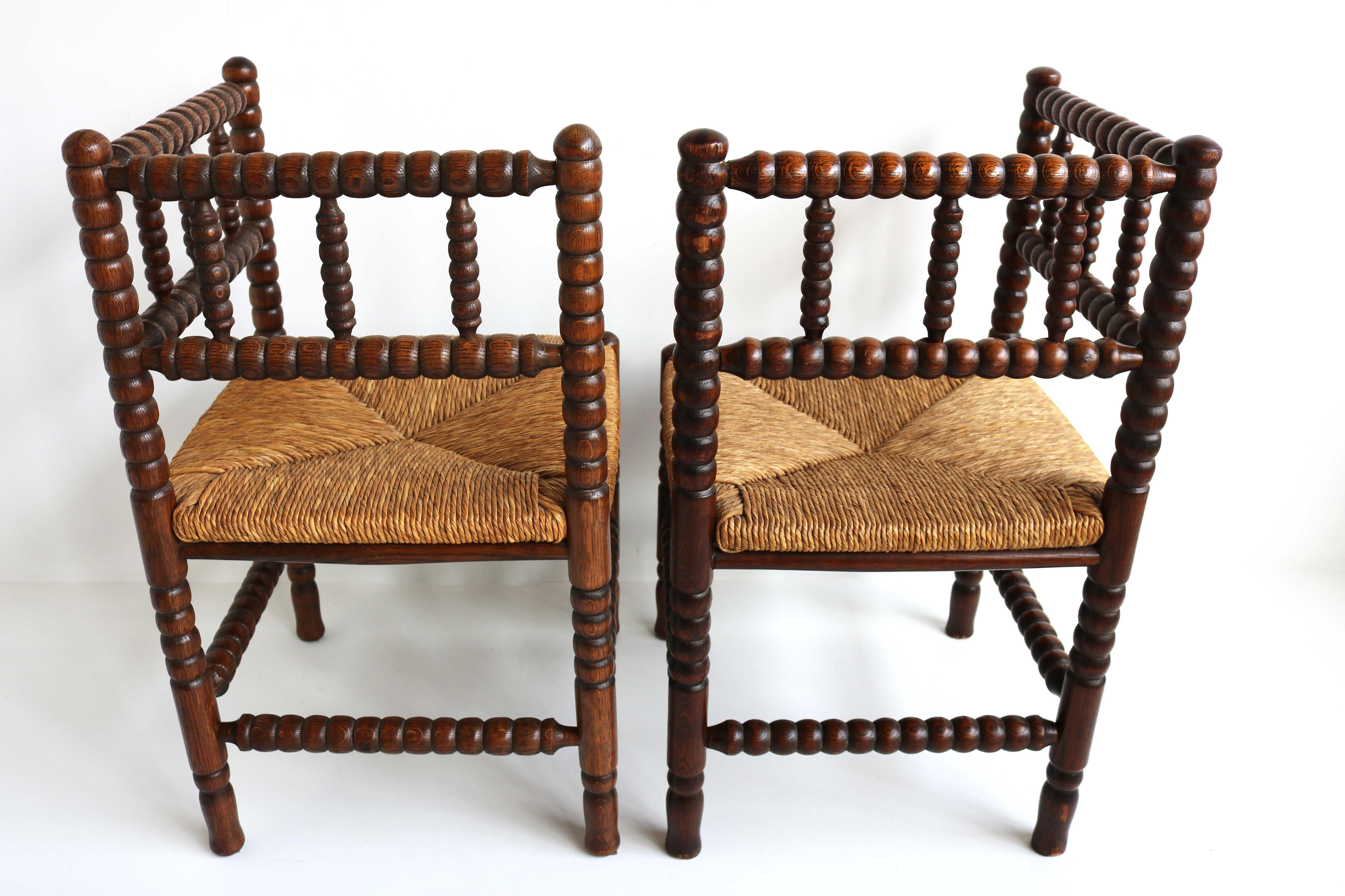 20th Century Typical Dutch Pair Antique Rush-Seat Oak Corner Bobbin Side Knitting Chairs 1900