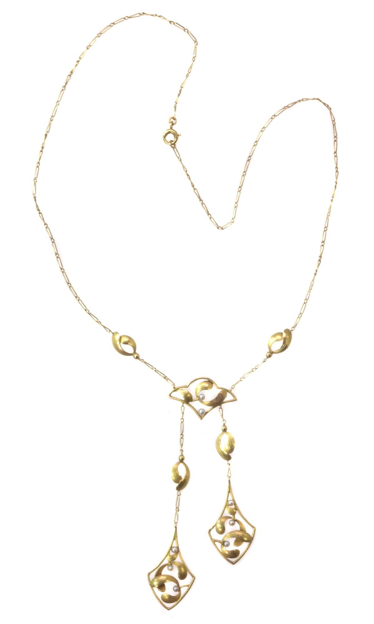 Women's Typical Strong Design Art Nouveau Gold Necklace with Mistletoe Motive, 1900s For Sale