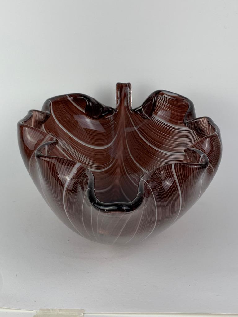 Murano Glass Tyra Lundgren for Venini Murano Mid Century Blown Glass Bowl Big Leaf For Sale