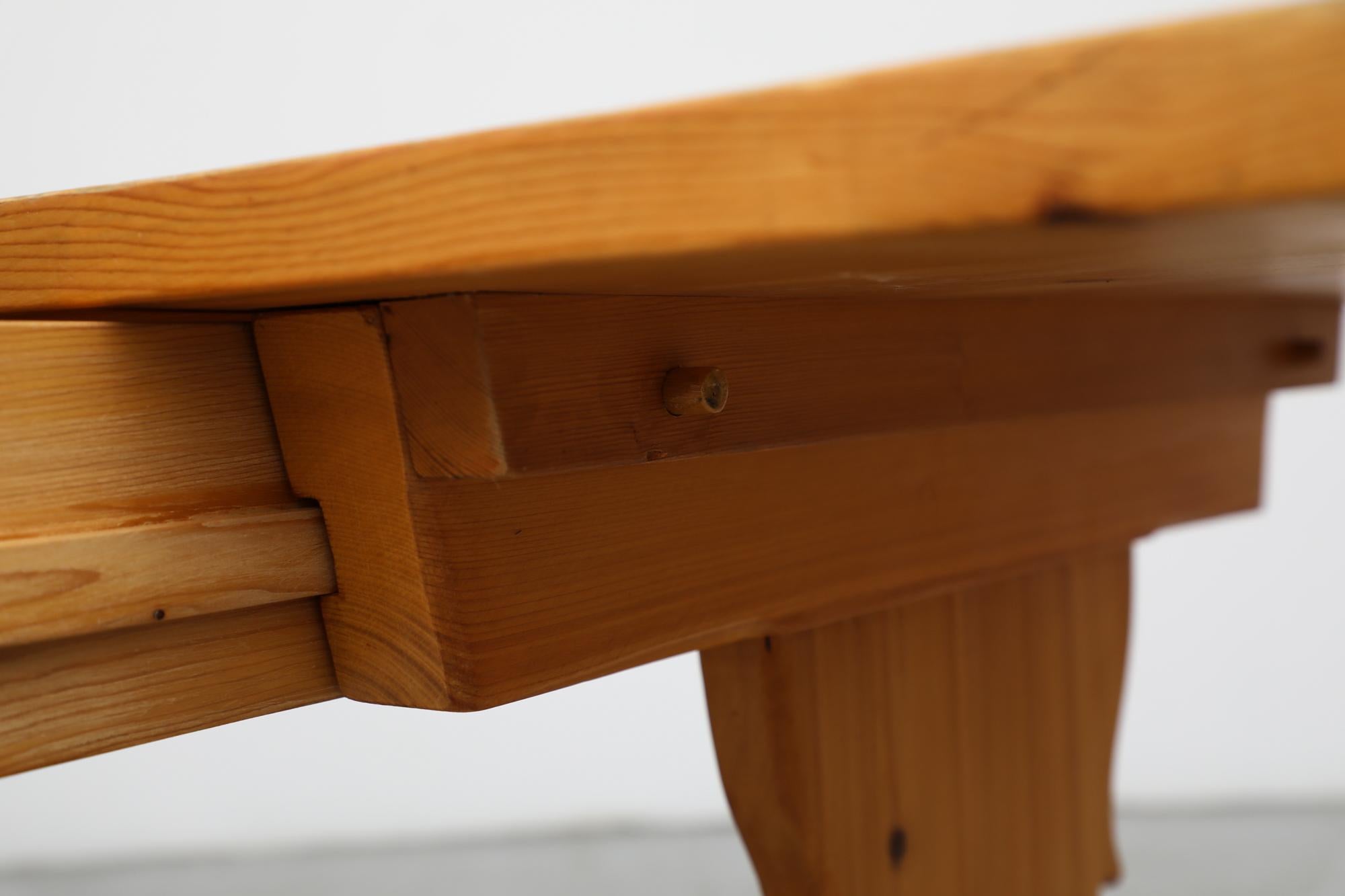 Tiroler Stil verziert Kiefer Schreibtisch oder Tisch mit Locking Schublade aus Österreich im Angebot 11