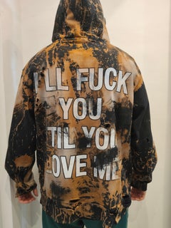 Zeitgenössischer handgebleichter Unisex-Kapuzenpullover mit Mike Tyson-Porträt