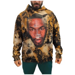 Zeitgenössischer handgebleichter Unisex-Kapuzenpullover mit Mike Tyson-Porträt