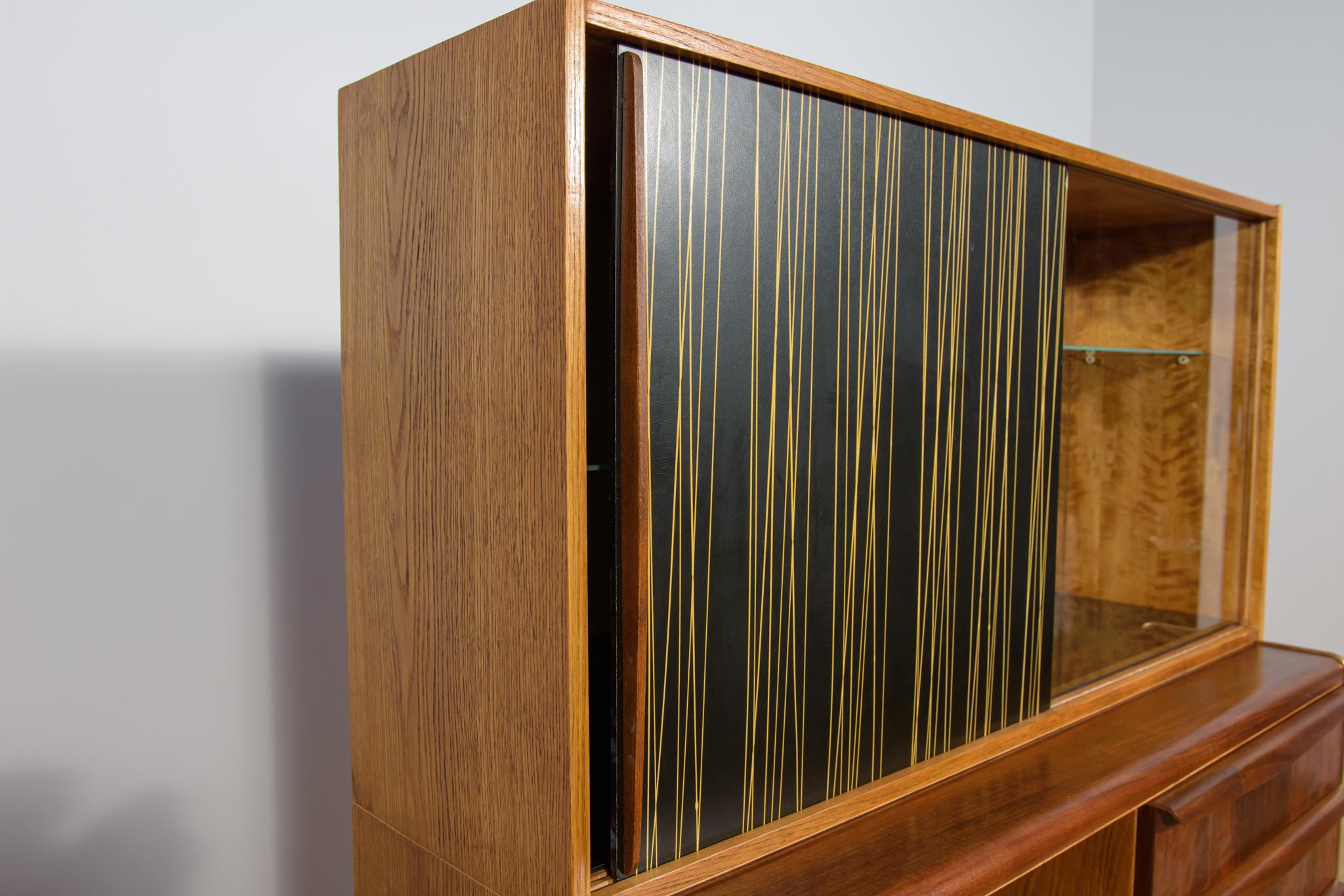 U-372/386 Sideboard by Hubert Nepožitek & Bohumil Landsman from Jitona. For Sale 6