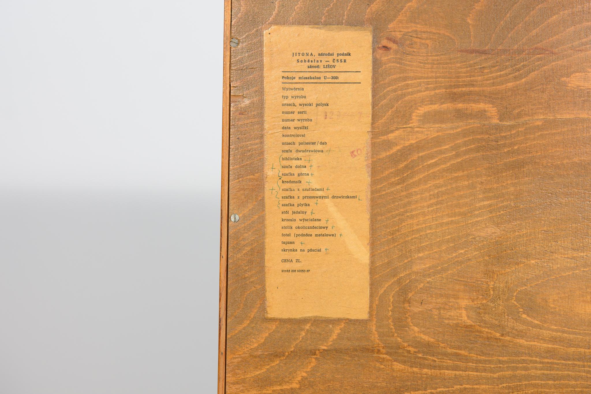 U-372/386 Sideboard by Hubert Nepožitek & Bohumil Landsman from Jitona. For Sale 12