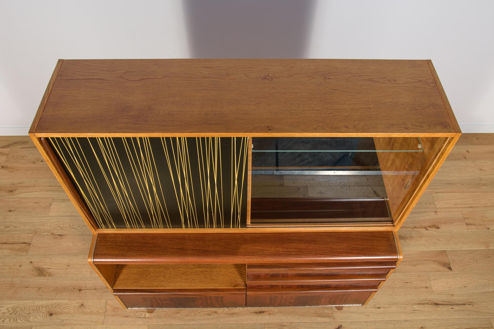 Czech U-372/386 Sideboard by Hubert Nepožitek & Bohumil Landsman from Jitona. For Sale