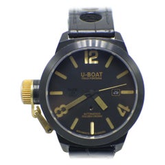 U-Boat Classico Golden Crown 45 18 Karat Gold und schwarzer PVD Stahlschachtel und Papier