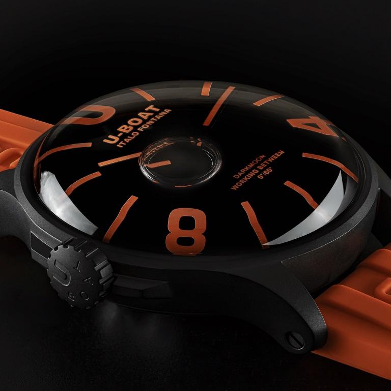 Montre homme U-Boat Darkmoon 44mm Cadran noir Bracelet silicone PVD orange 9538 Neuf - En vente à Wilmington, DE