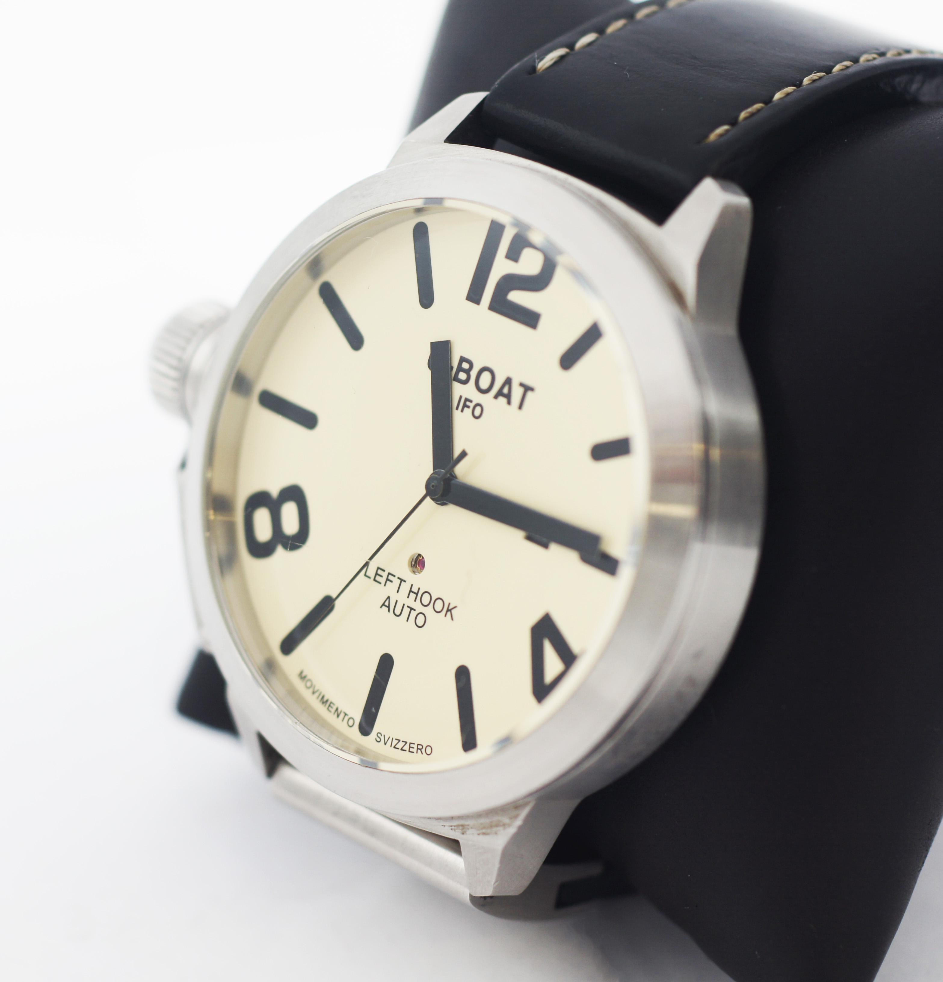 U-BOAT IFO Left Hook Classico 45mm 
U-BOAT watch Made in Italy
Automatic mechanical, modified and personalized at U-BOAT specifications with 25 jewels
Swiss made
Beige dial with Black markers and numbers 
Black hour, minute and second hands 
Small
