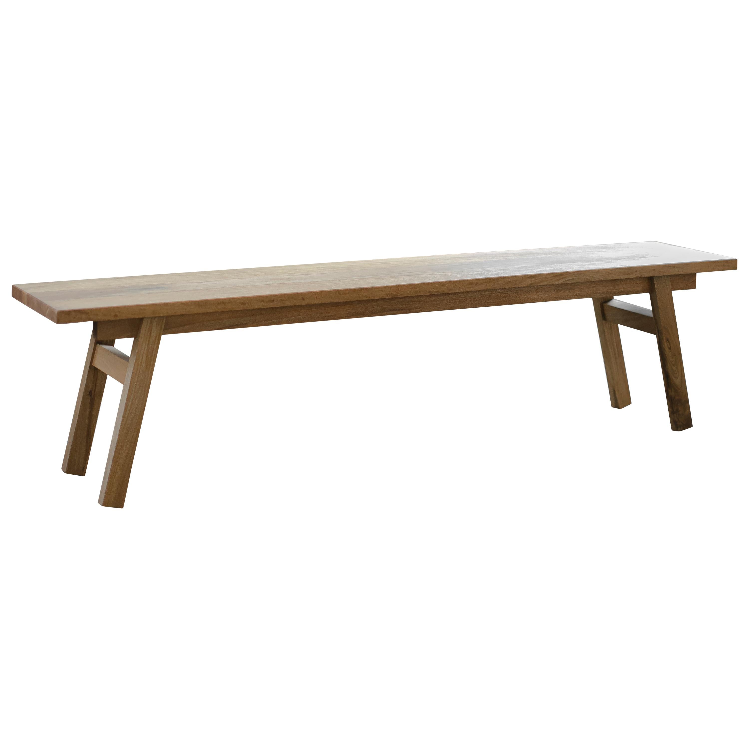 Banc en bois de la collection U