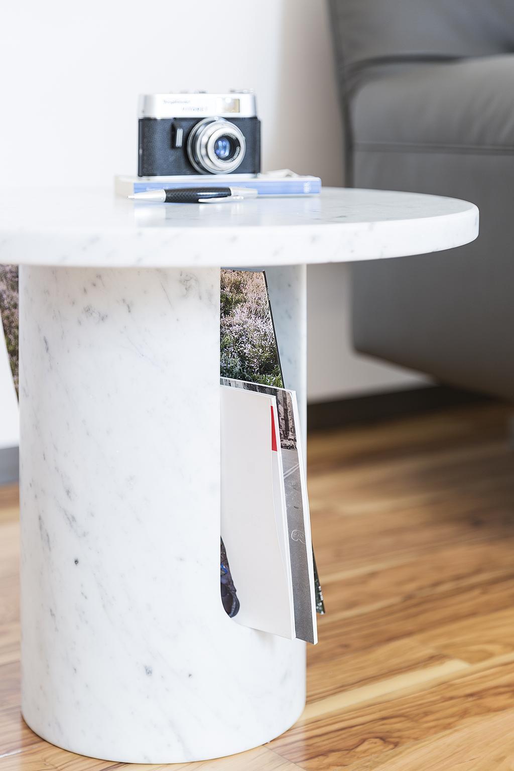 Italian U-Turn table For Sale