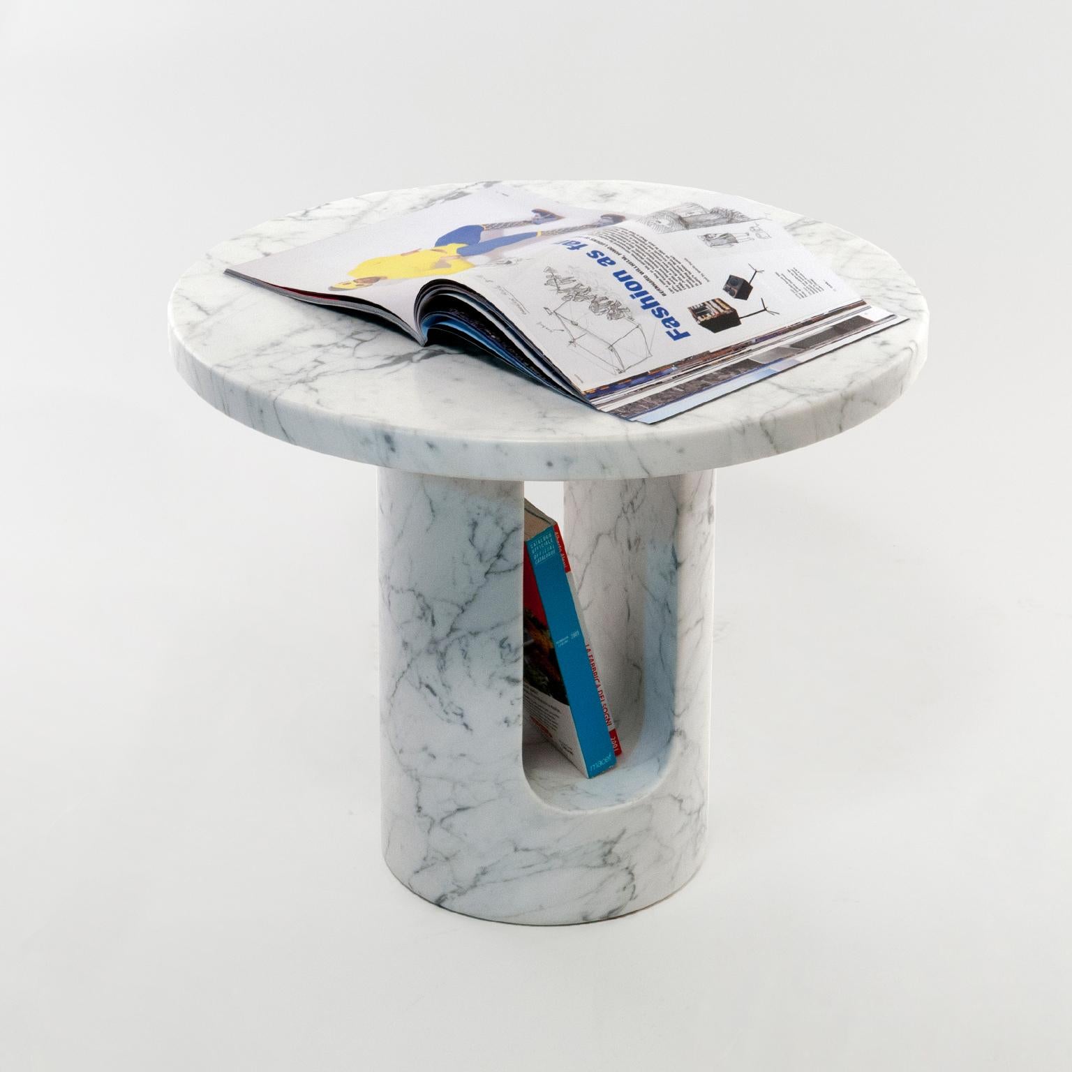 U-Turn table In New Condition For Sale In Rome, IT