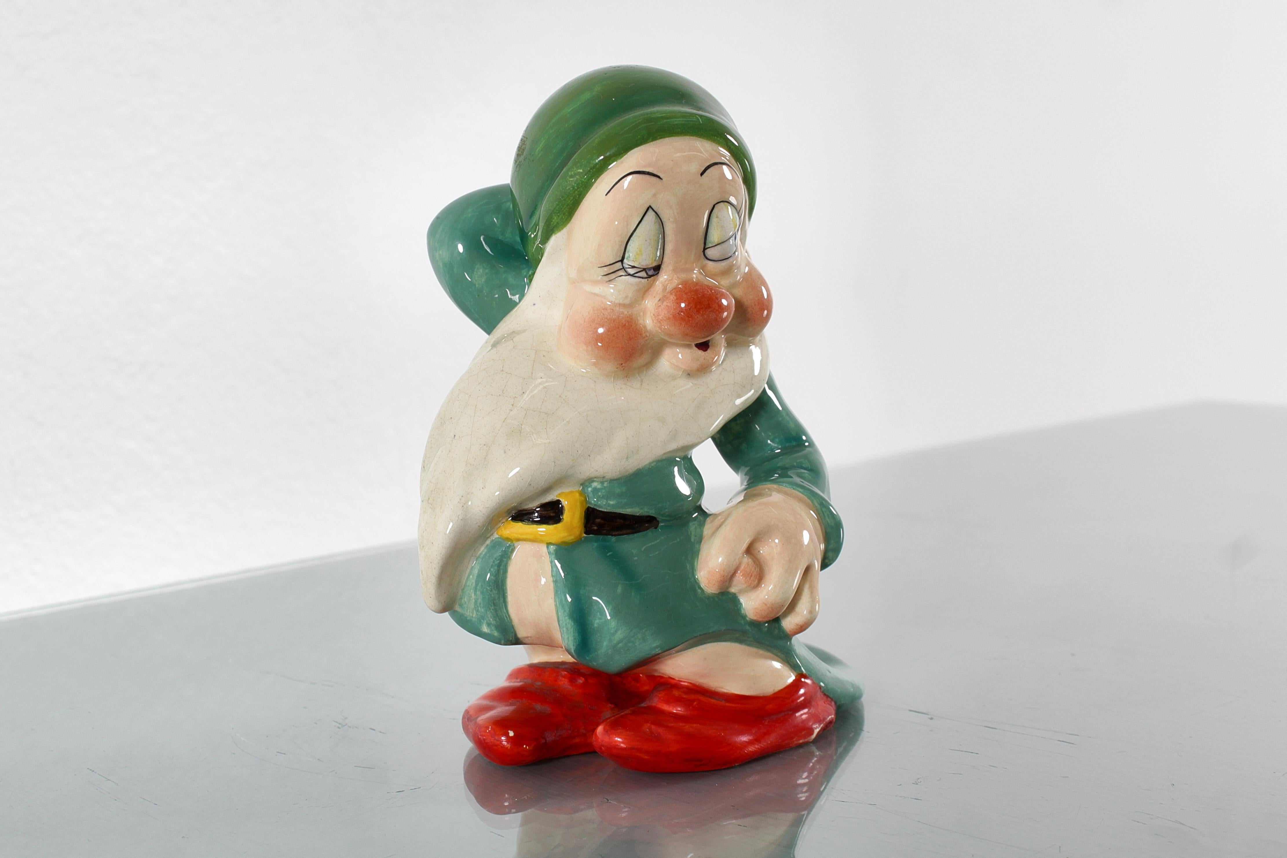 U. Zaccagnini for Walt Disney Sleepy Glazed Ceramic Sculpture 1940s Italy For Sale 3