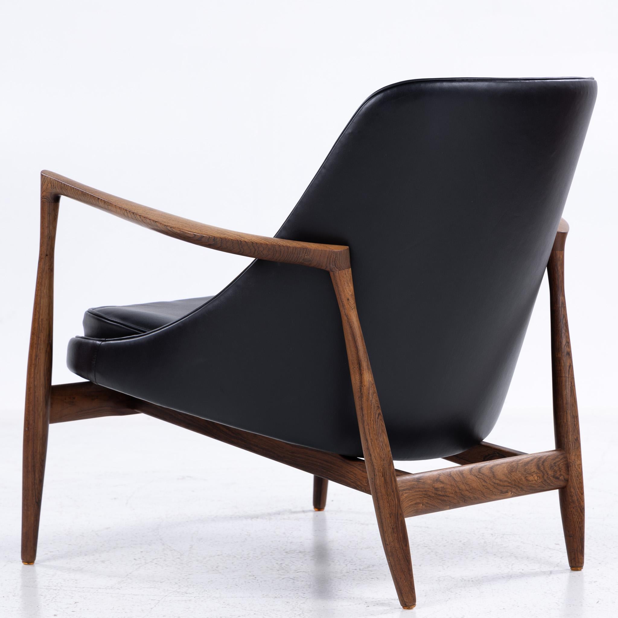 Mid-Century Modern Rare 'Elizabeth' lounge chair in Brazilian rosewood by by Ib Kofod-Larsen For Sale