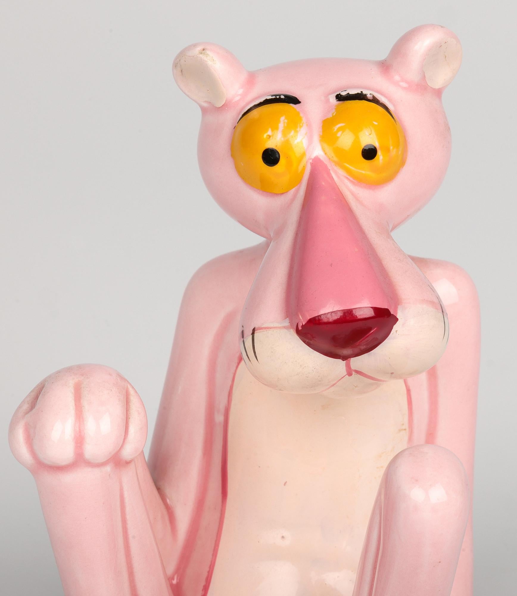 UAC Geoffrey Tres Figuras Sentadas Vintage Pantera Rosa Moderno en venta