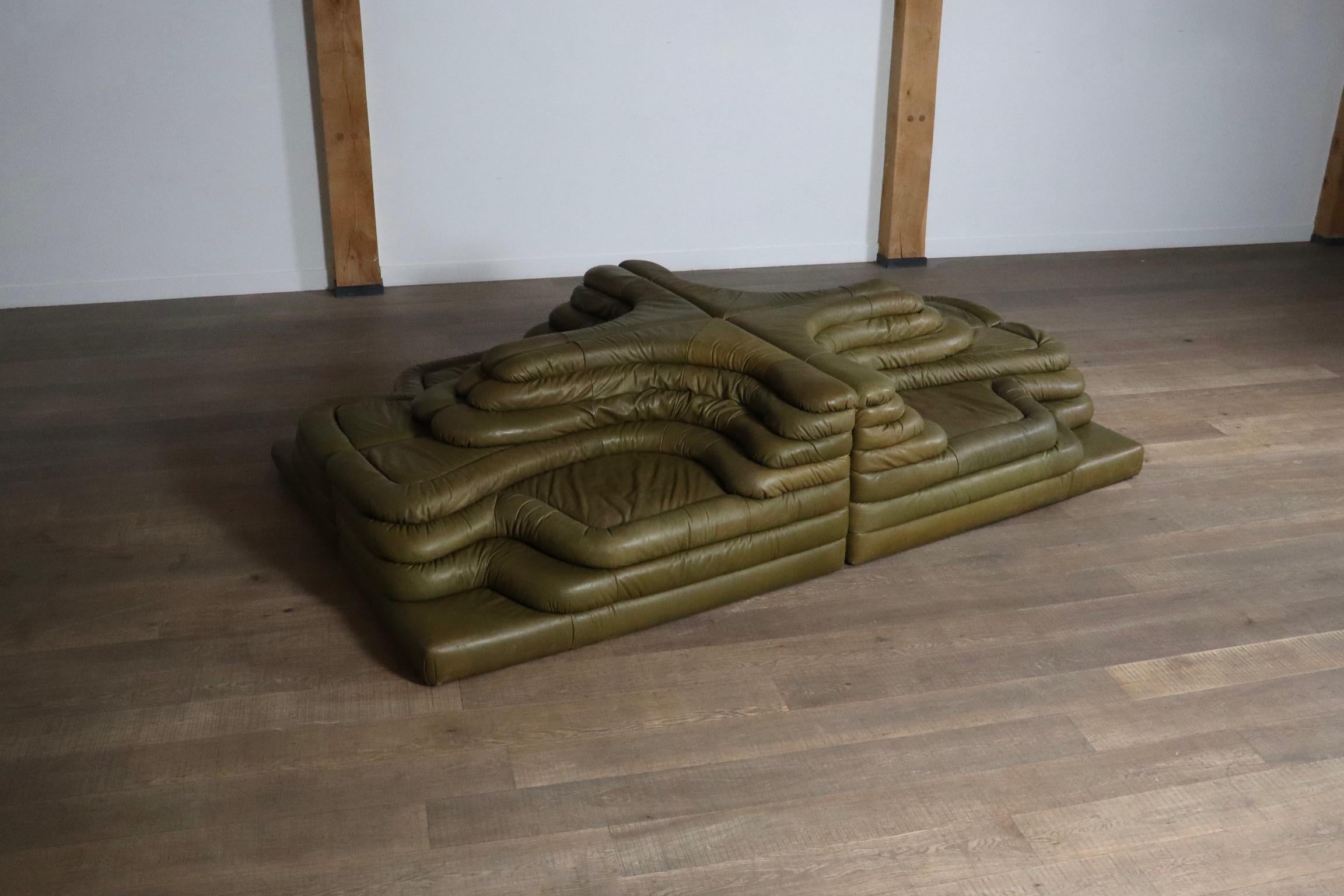 Ubald Klug DS-1025 Terrazza juego completo de sofás para De Sede Suiza años 70 Cuero en venta