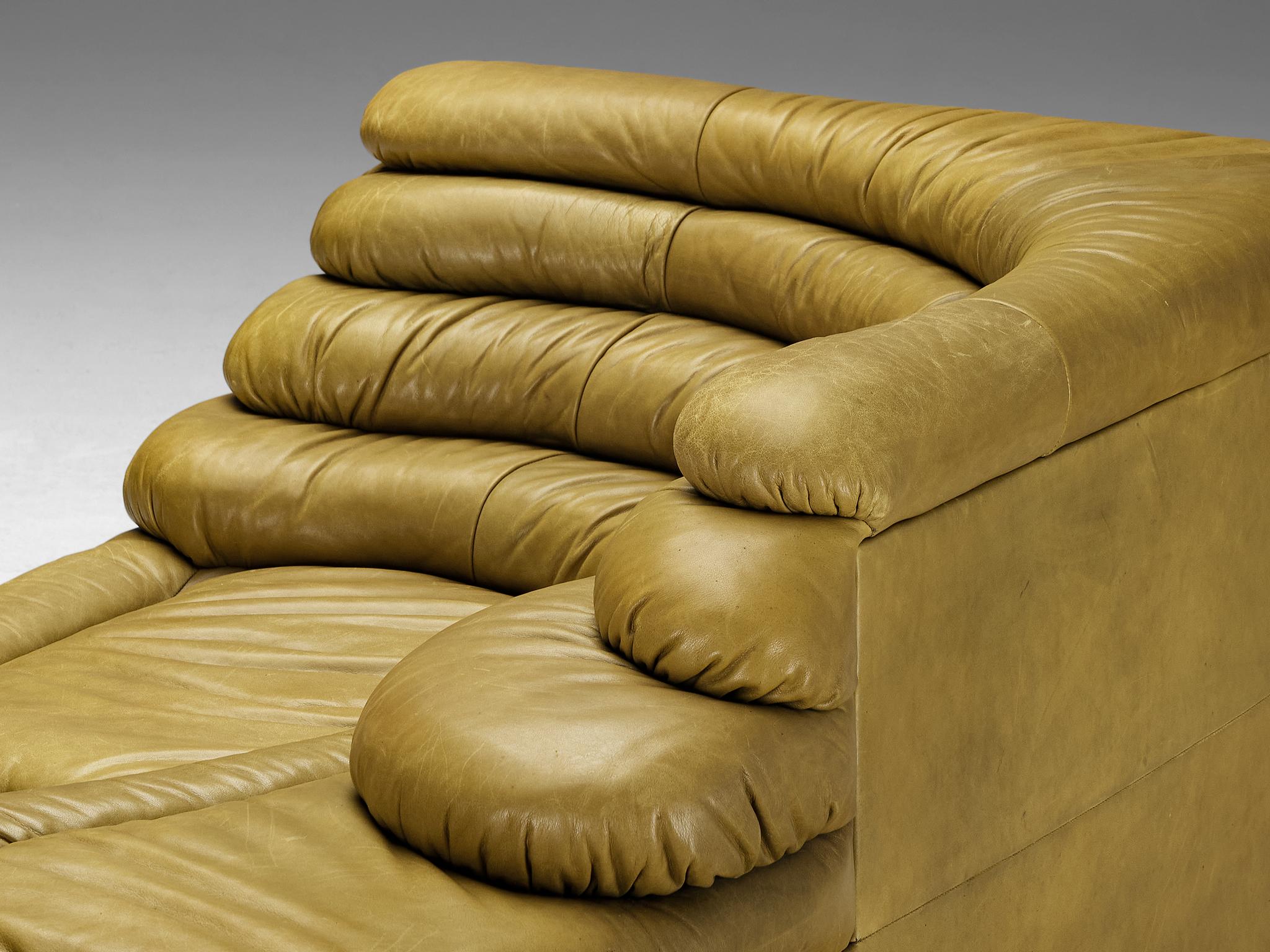 Suisse Ubald Klug pour De Sede 'Terrazza' Landscape en cuir vert olive en vente