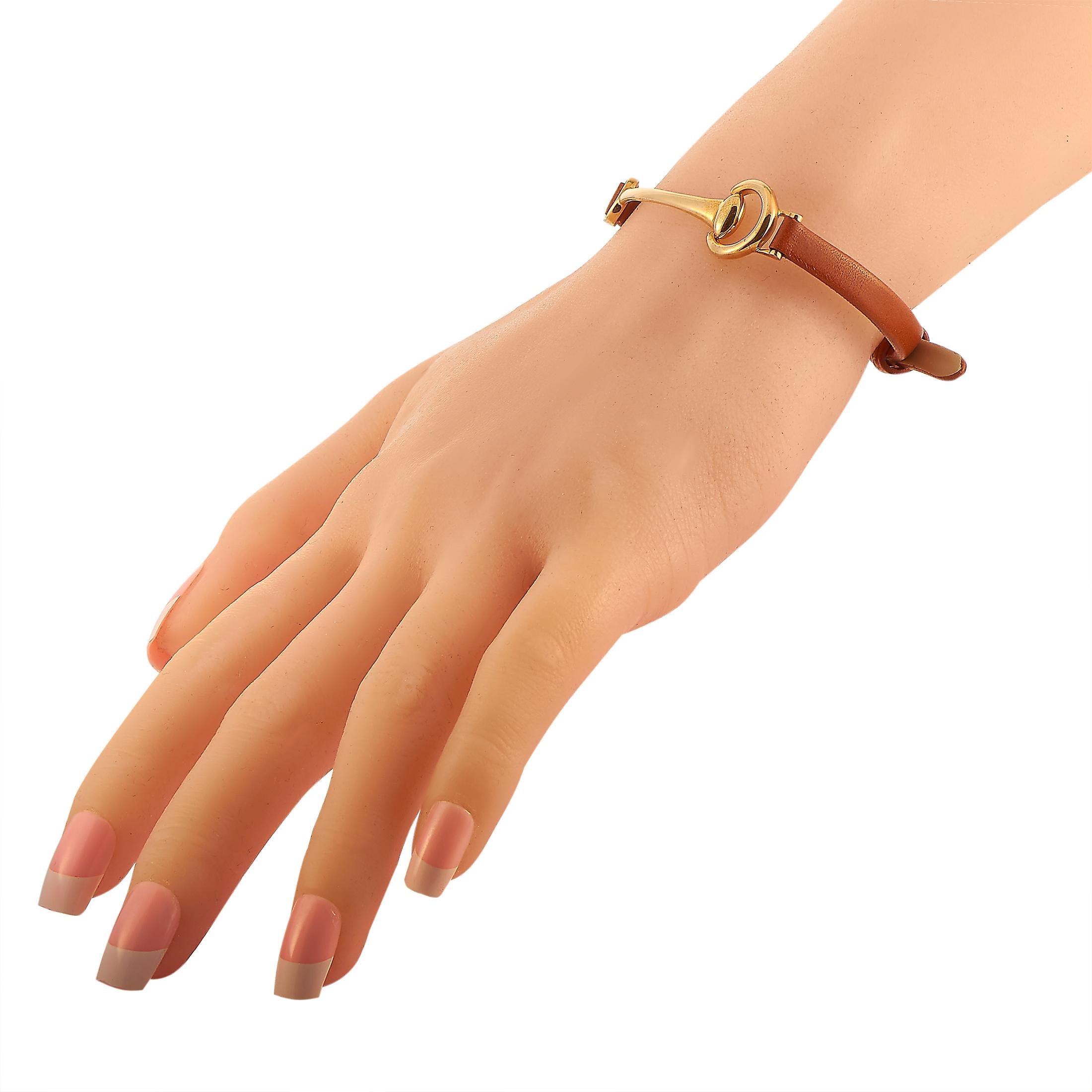 This Ubaldi bracelet is made out of 18K rose gold and red leather and weighs 8.1 grams, measuring 8.50” in length.

The bracelet is offered in brand new condition and includes a gift box.