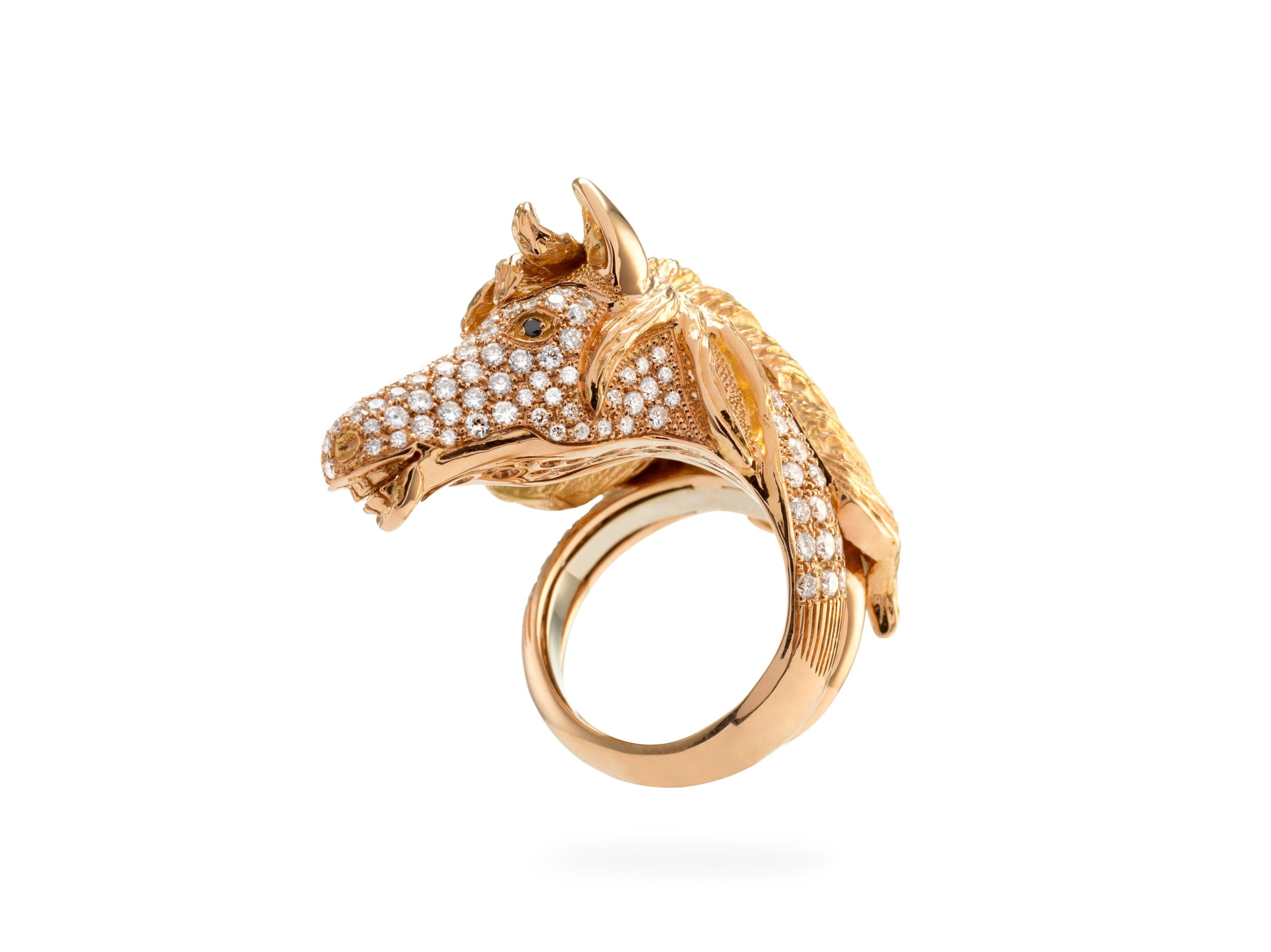 For Sale:  Ubaldi Gioielli 18 Karat Gold Equestrian Horse Diamonds Head Ring 3