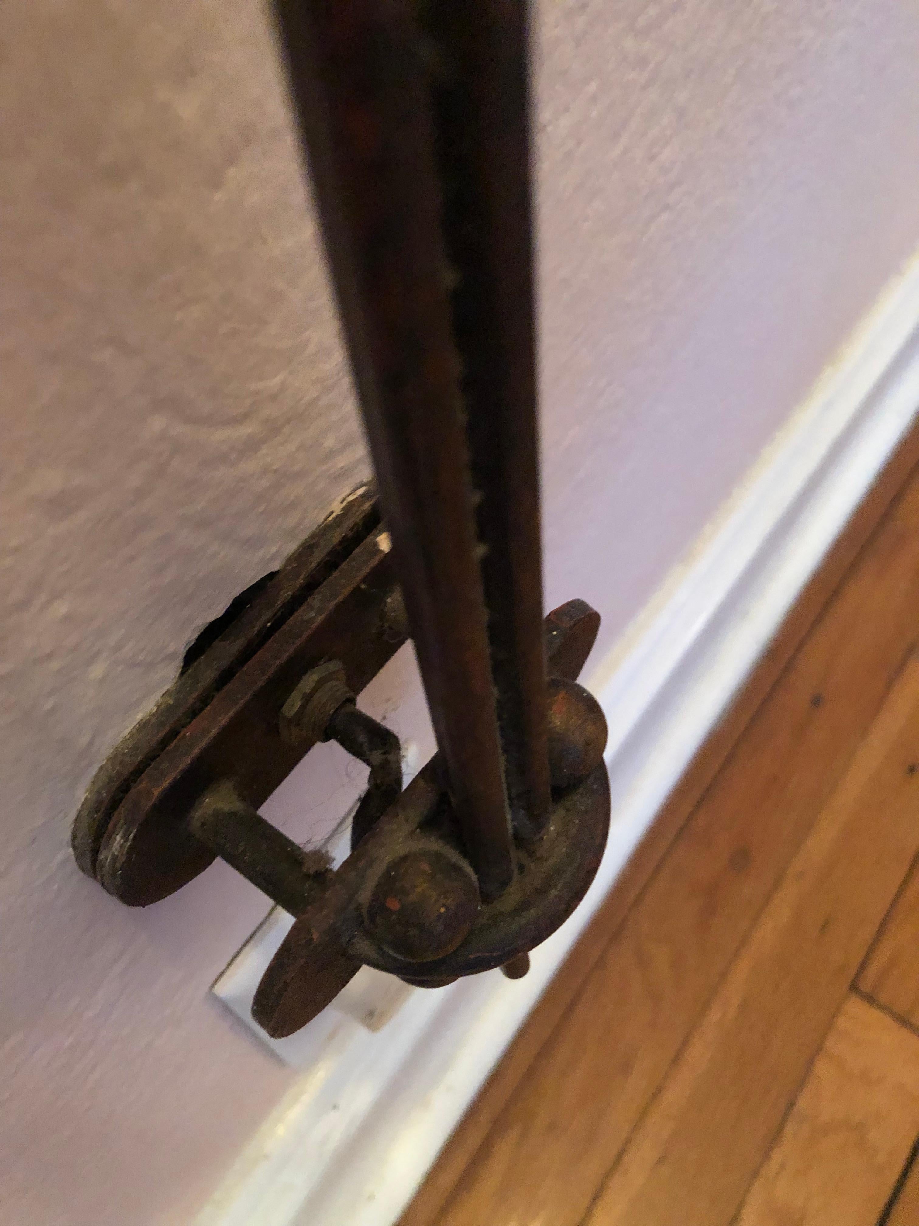 Uber Chic, länglicher italienischer Vintage-Wandleuchter aus Bronze 3